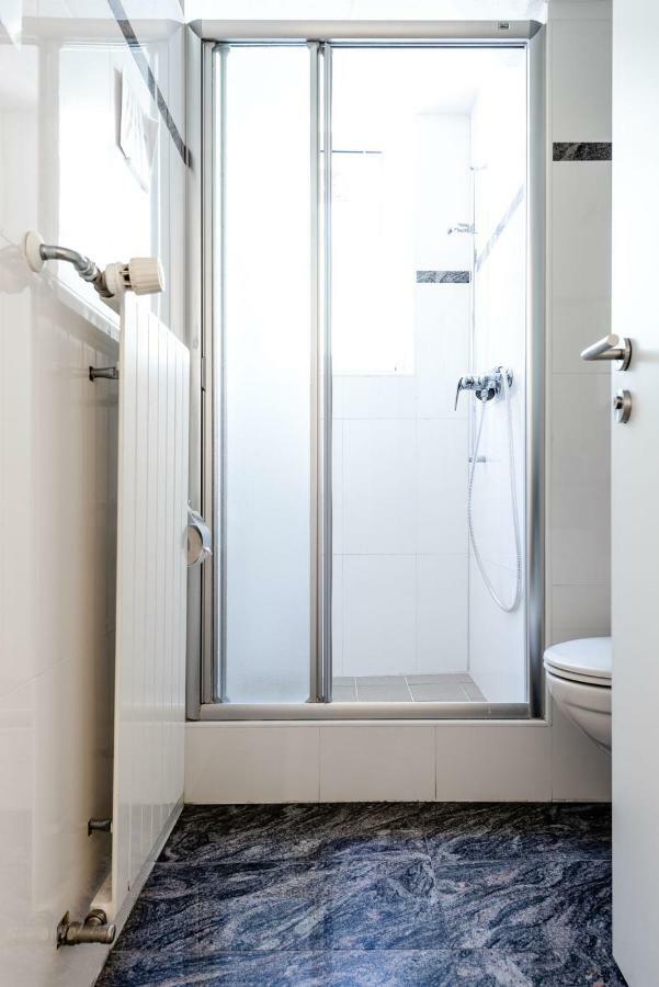 Iq130 Guesthouse زيورخ المظهر الخارجي الصورة
